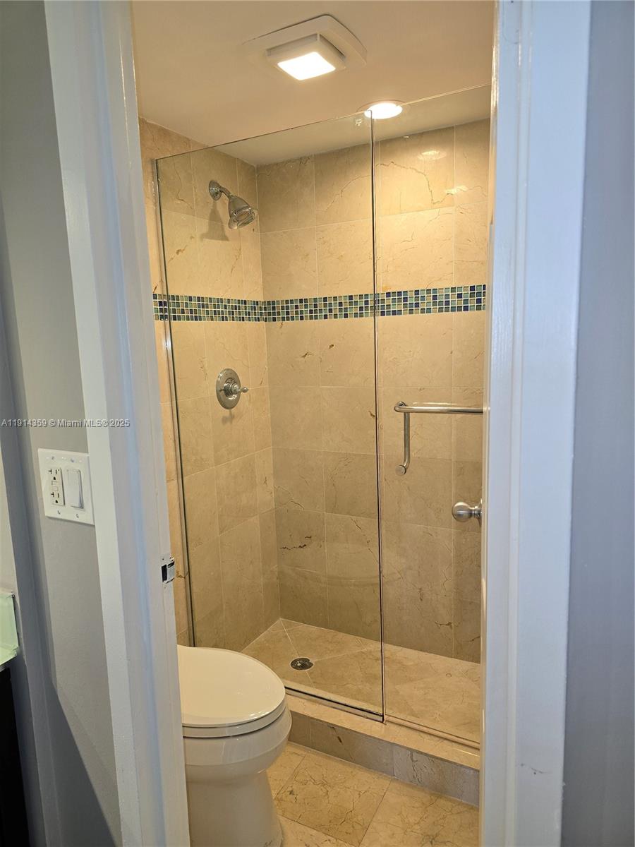 image Arlen House East19