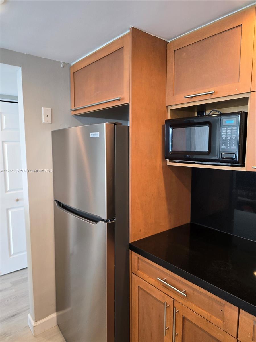 image Arlen House East6