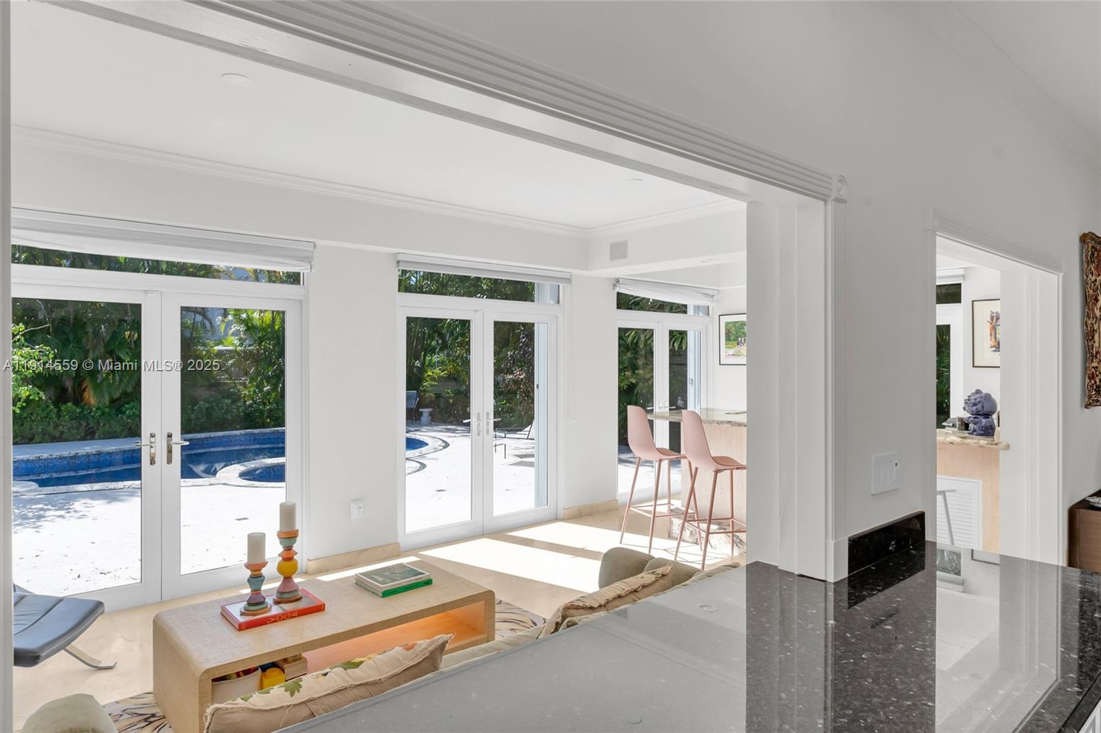 5794 SW 76th Ter South Miami, FL 33143