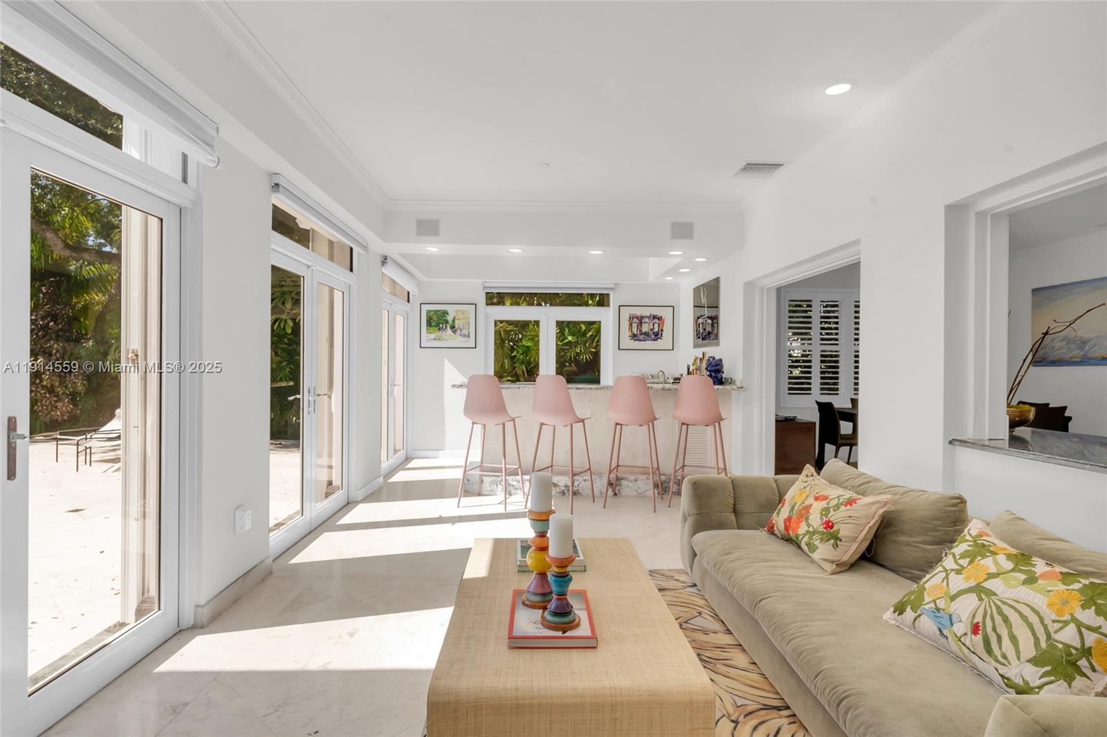 5794 SW 76th Ter South Miami, FL 33143