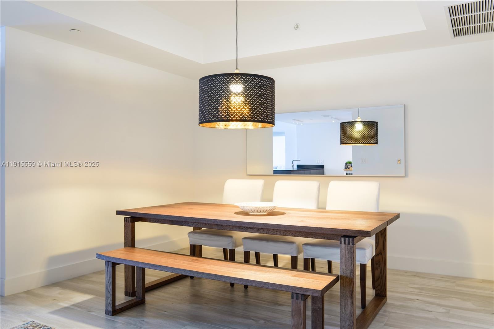 image 1010 Brickell Condo10