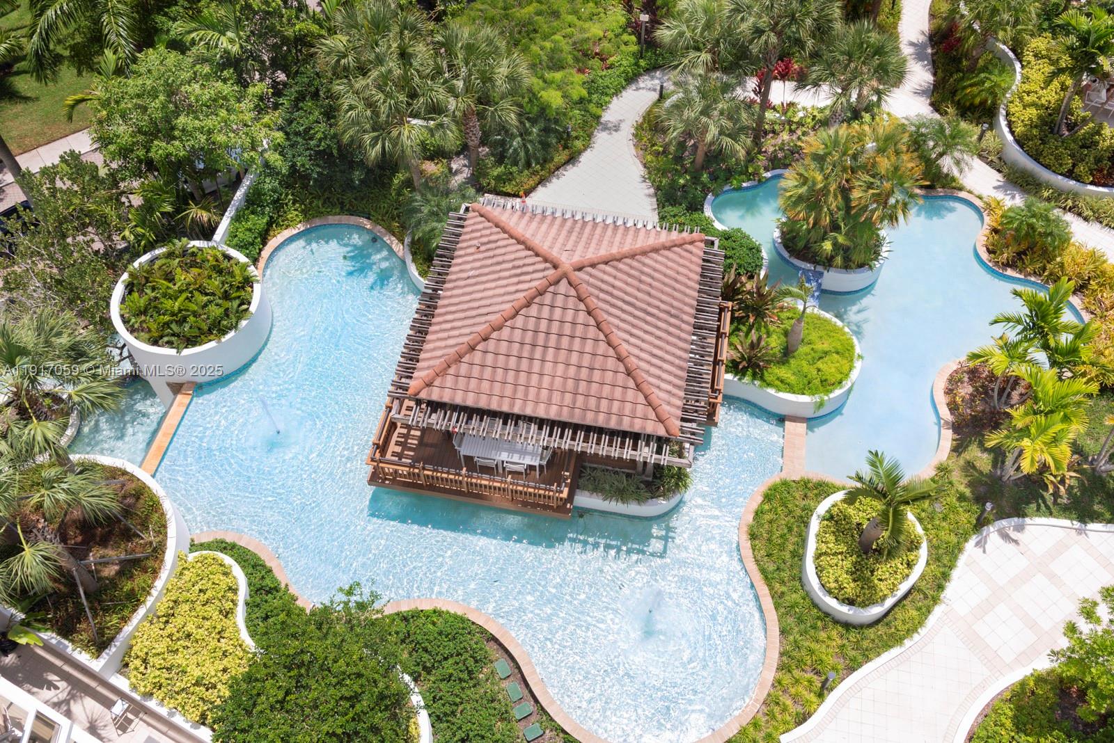 image Hamptons West Condo14