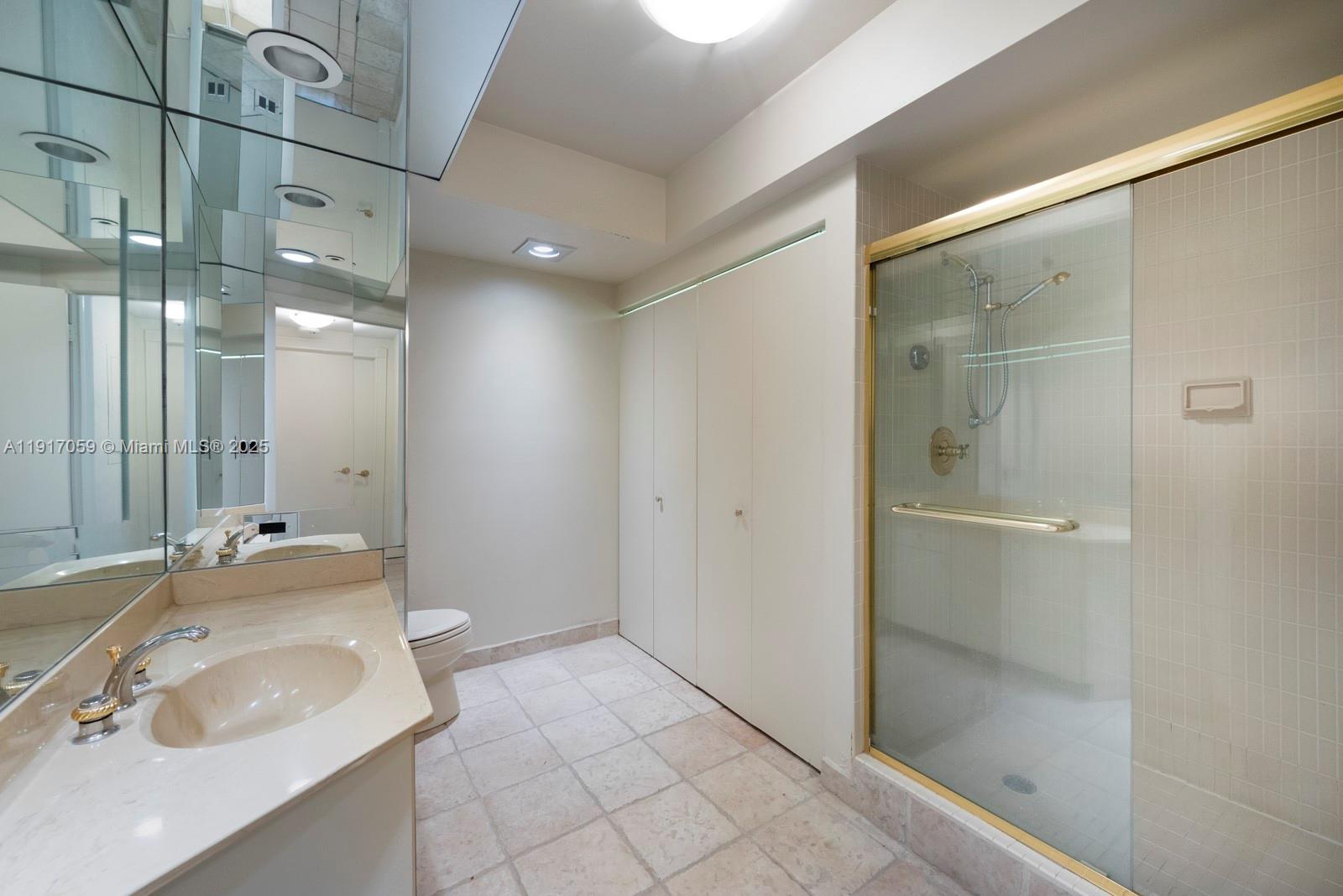 image Hamptons West Condo32