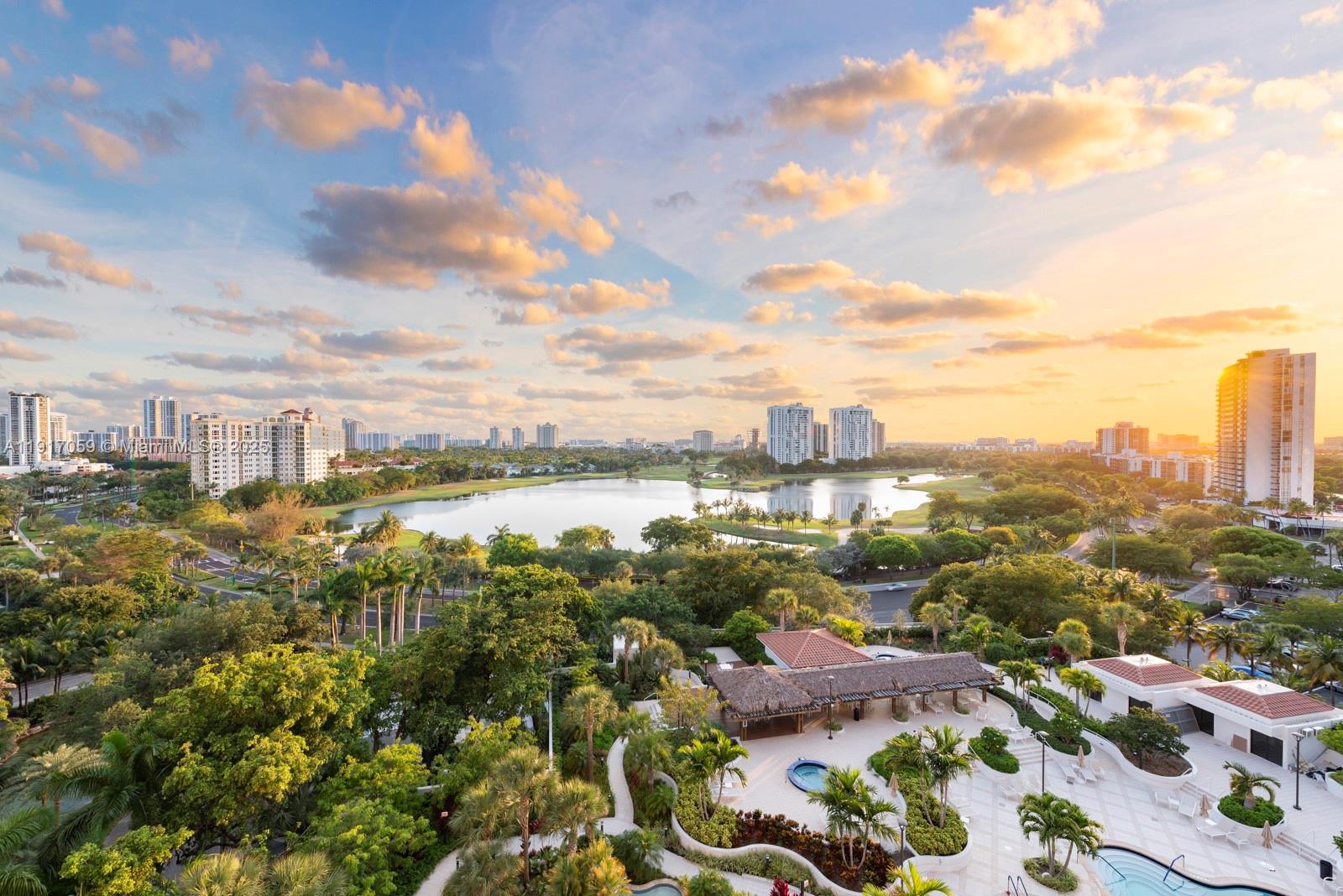 image Hamptons West Condo38