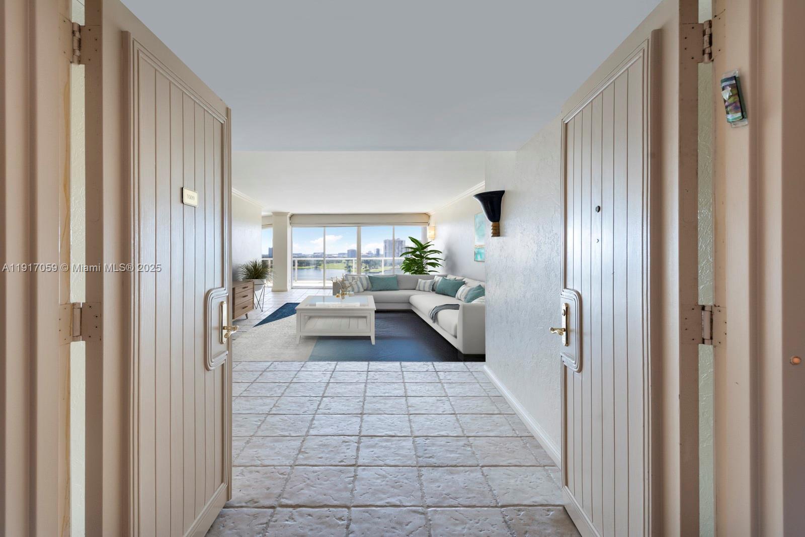 image Hamptons West Condo4