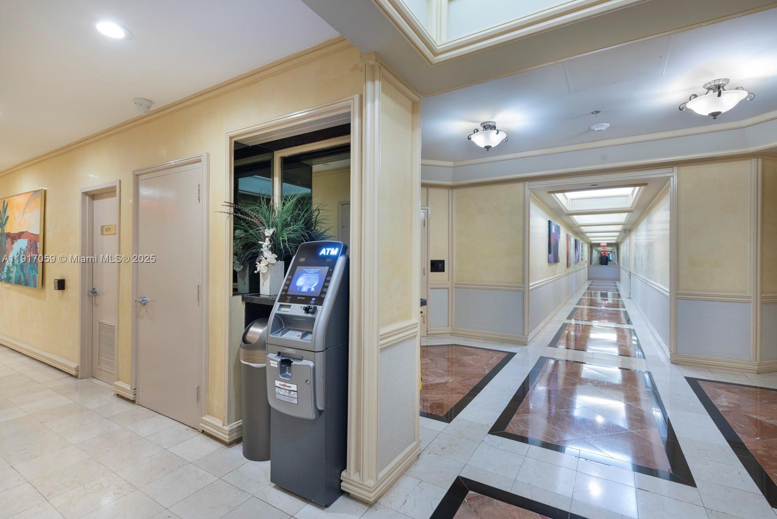 image Hamptons West Condo57