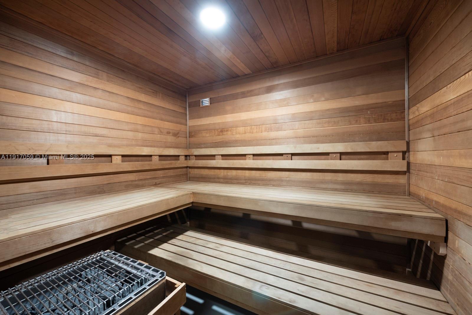 image Hamptons West Condo62