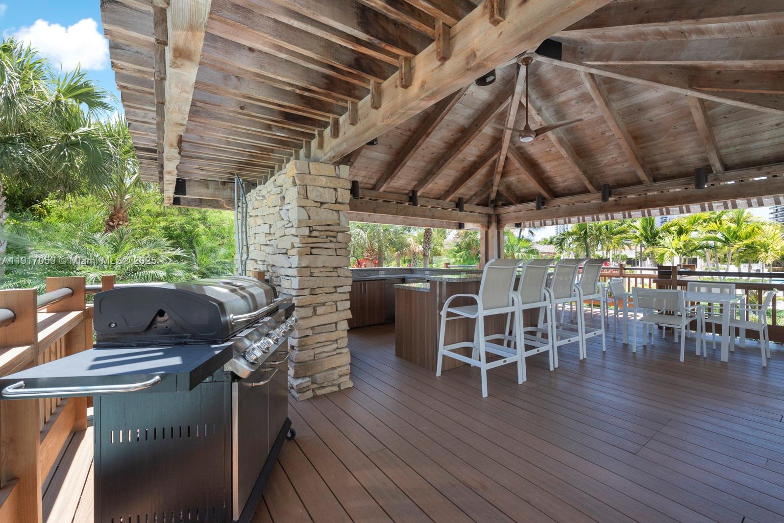 image Hamptons West Condo76