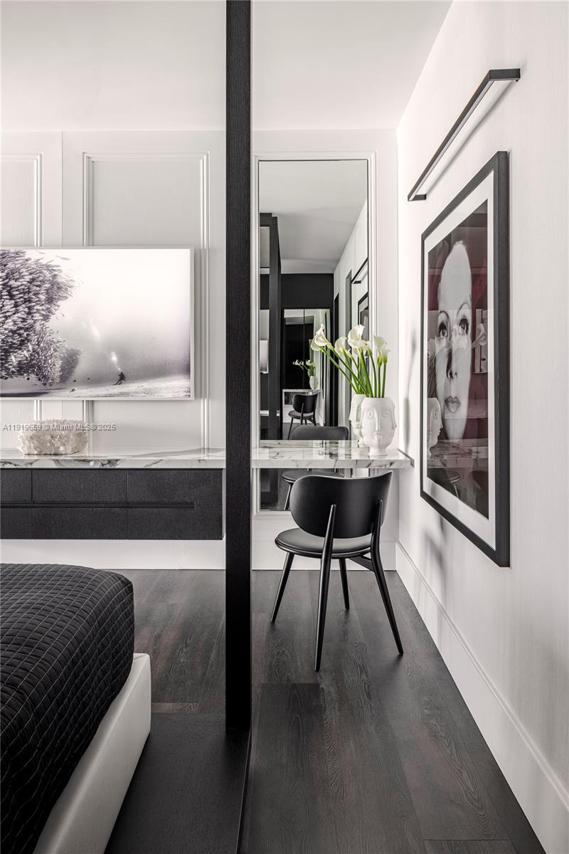 1040 Biscayne Blvd #2202 Miami, FL 33132