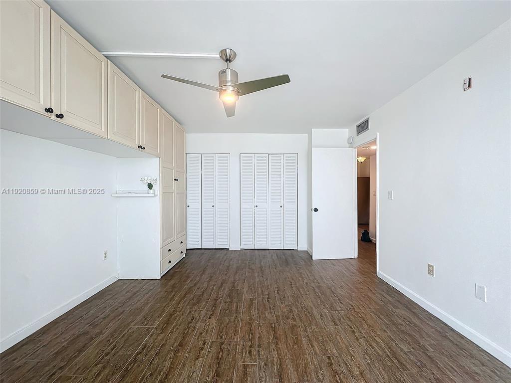 7133 Bay Dr #705 Miami Beach, FL 33141