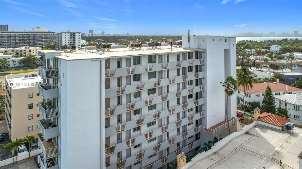 7133 Bay Dr #705 Miami Beach, FL 33141