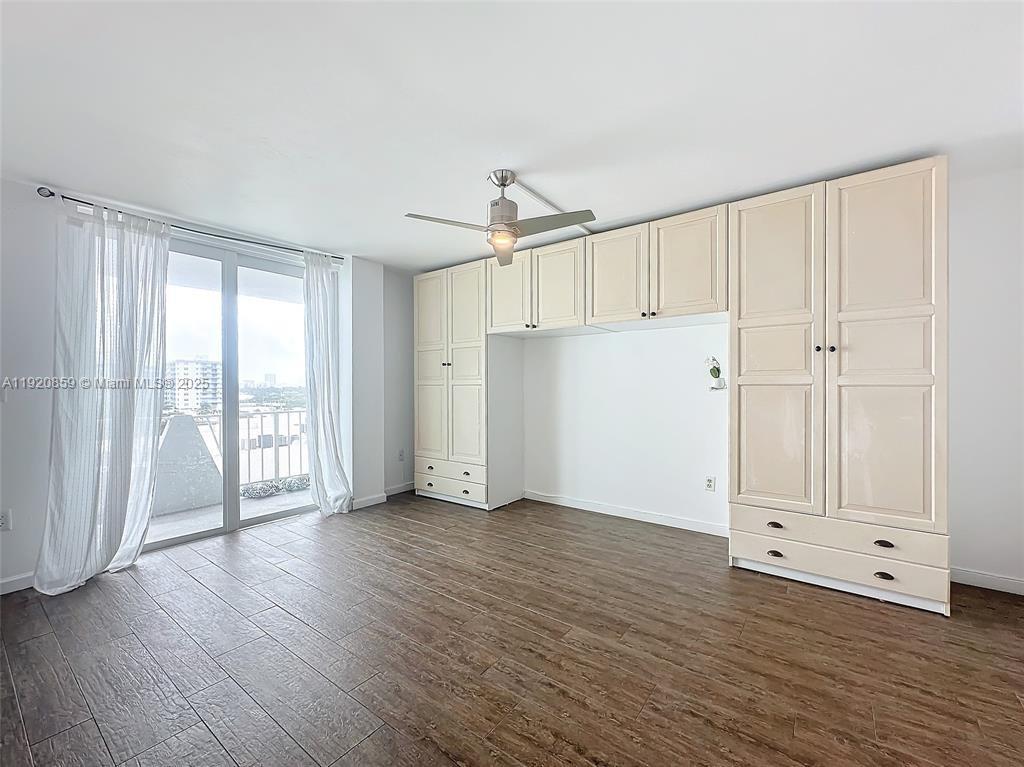 7133 Bay Dr #705 Miami Beach, FL 33141