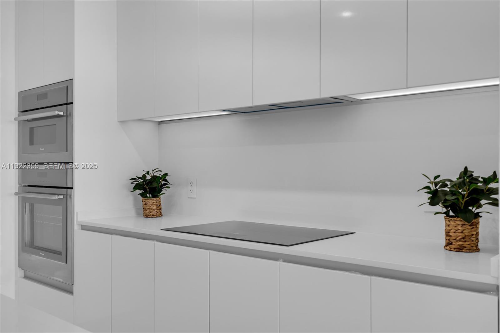 700 NE 24th St #2003 Miami, FL 33137