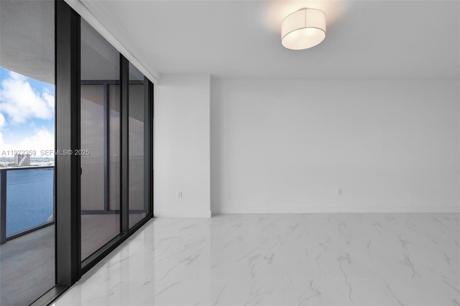 700 NE 24th St #2003 Miami, FL 33137