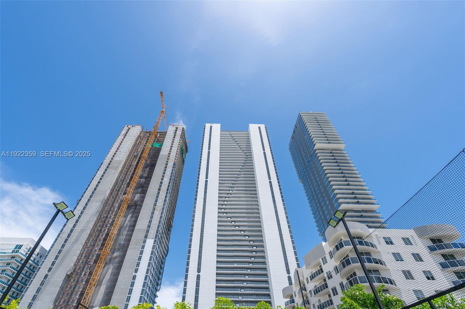 700 NE 24th St #2003 Miami, FL 33137