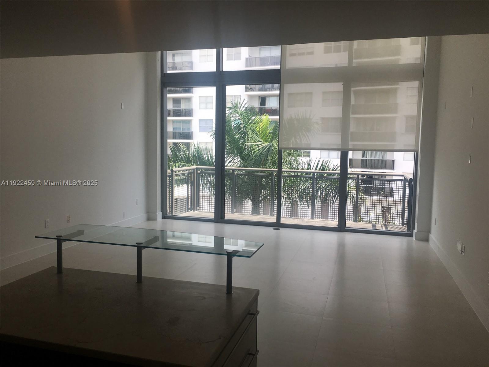 6000 Collins Ave #521 Miami Beach, FL 33140
