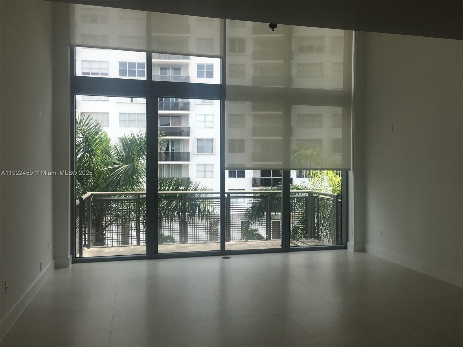 6000 Collins Ave #521 Miami Beach, FL 33140