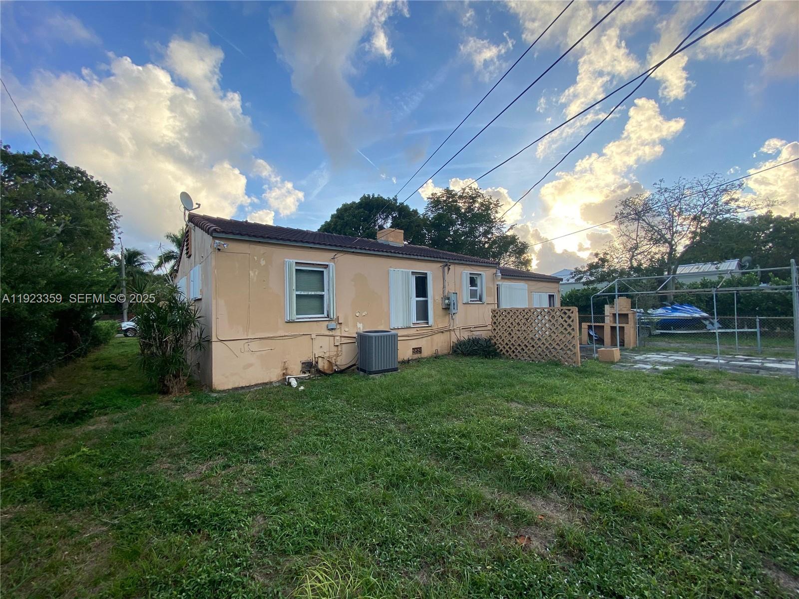 37 NE 110th St Miami Shores, FL 33161