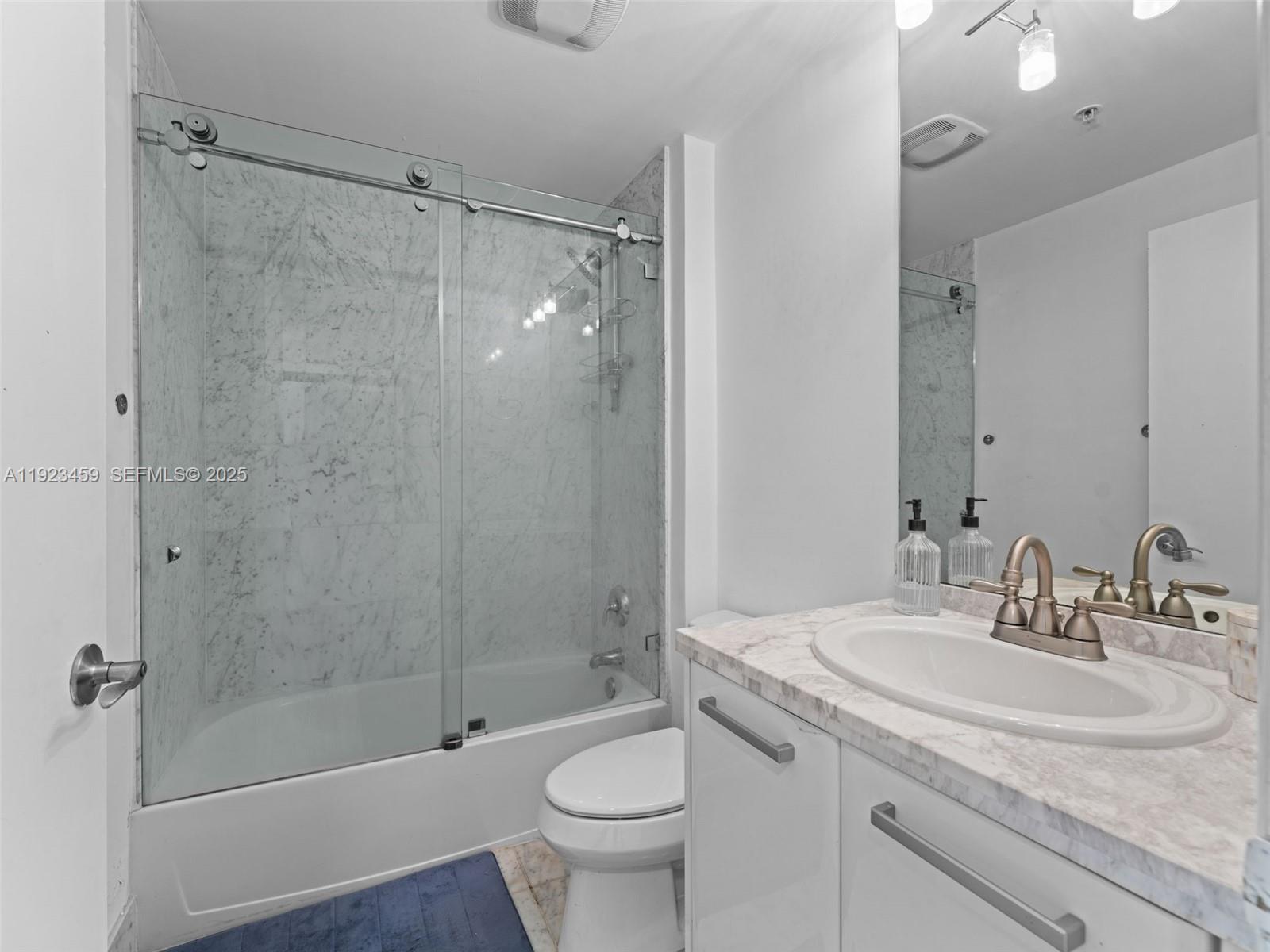 image Vizcayne South11