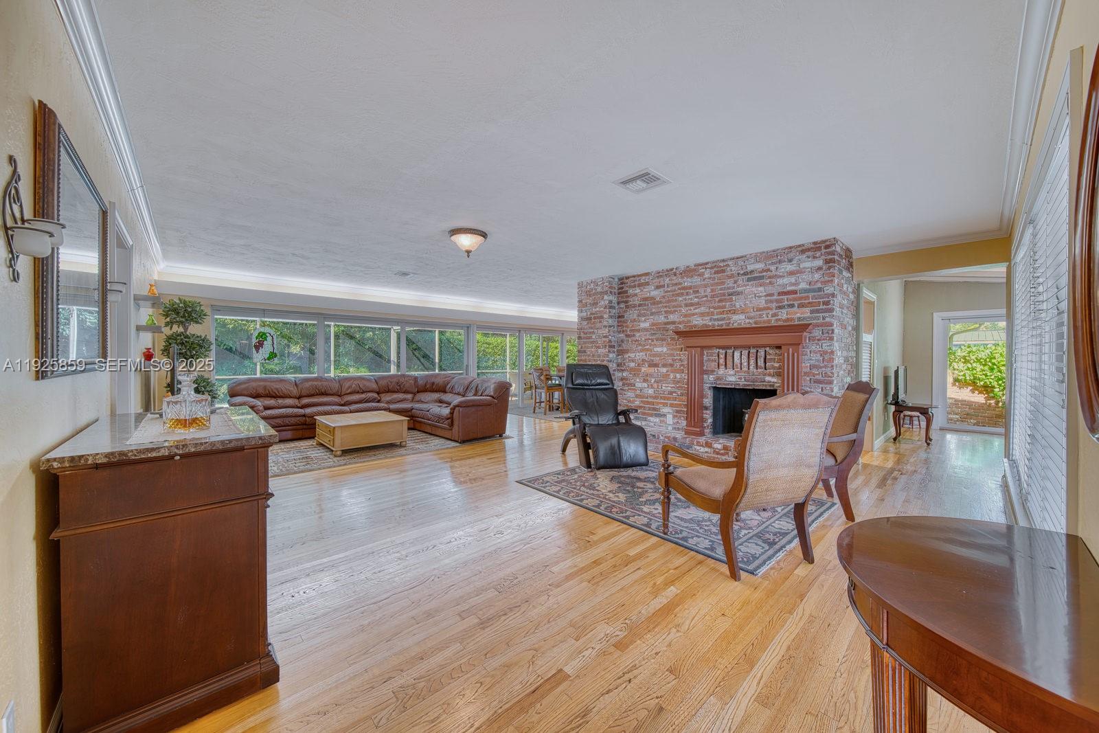 13400 SW 78th Ct Pinecrest, FL 33156