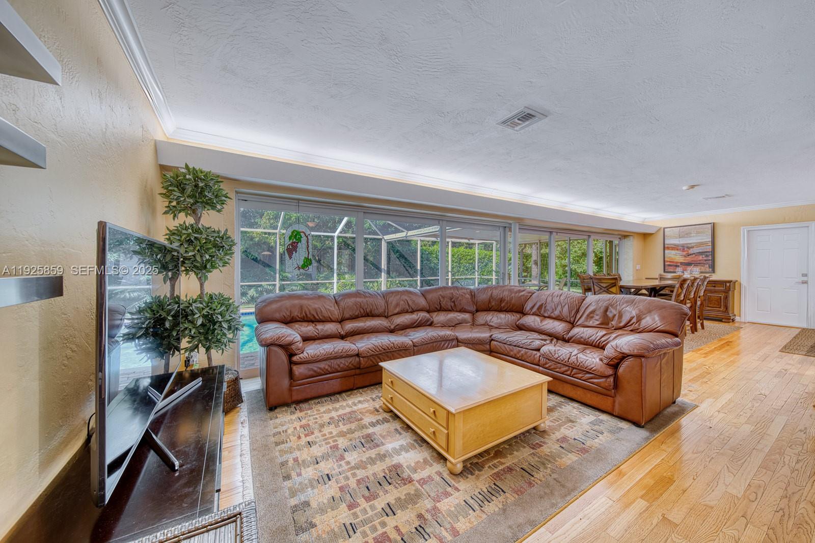 13400 SW 78th Ct Pinecrest, FL 33156