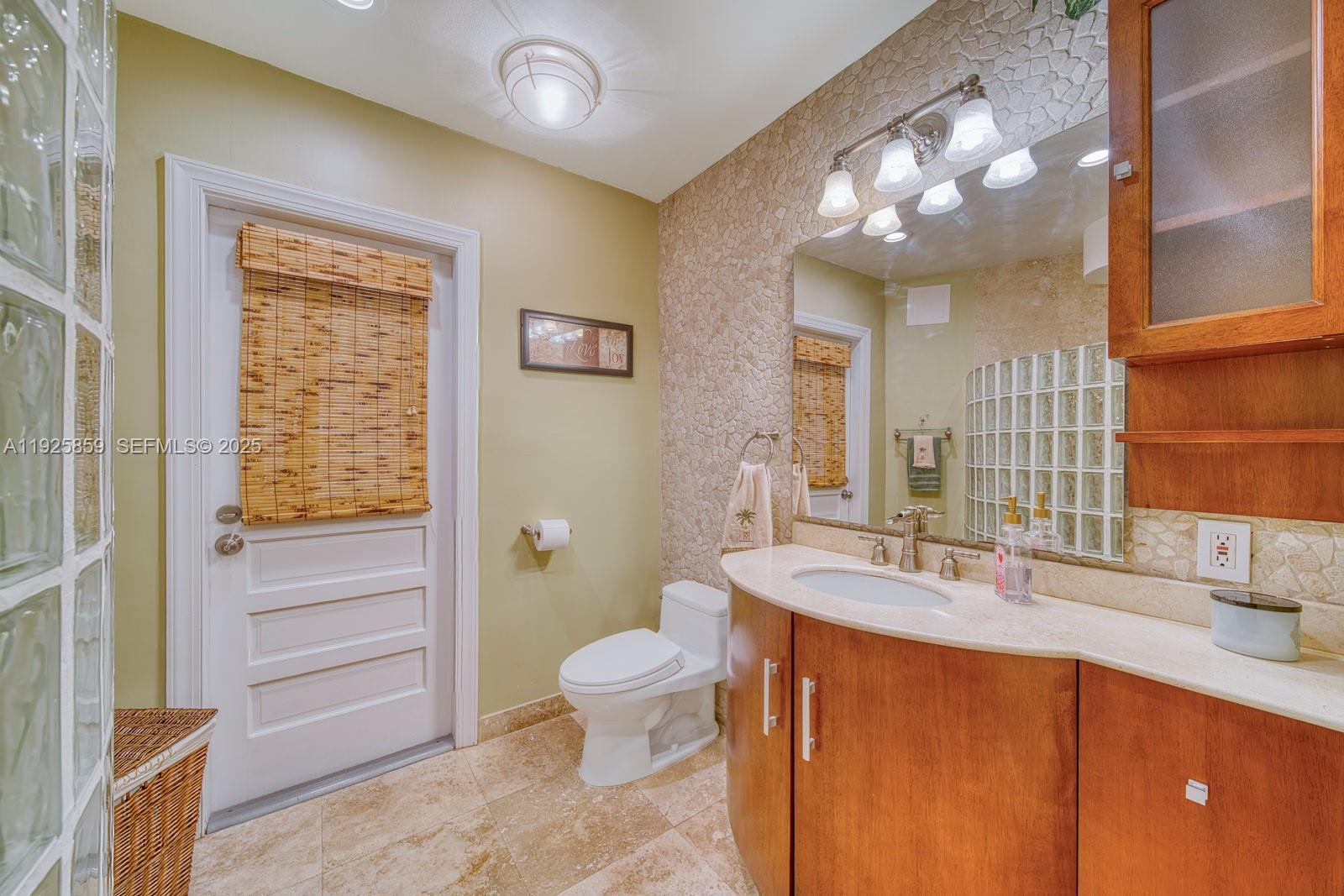 13400 SW 78th Ct Pinecrest, FL 33156