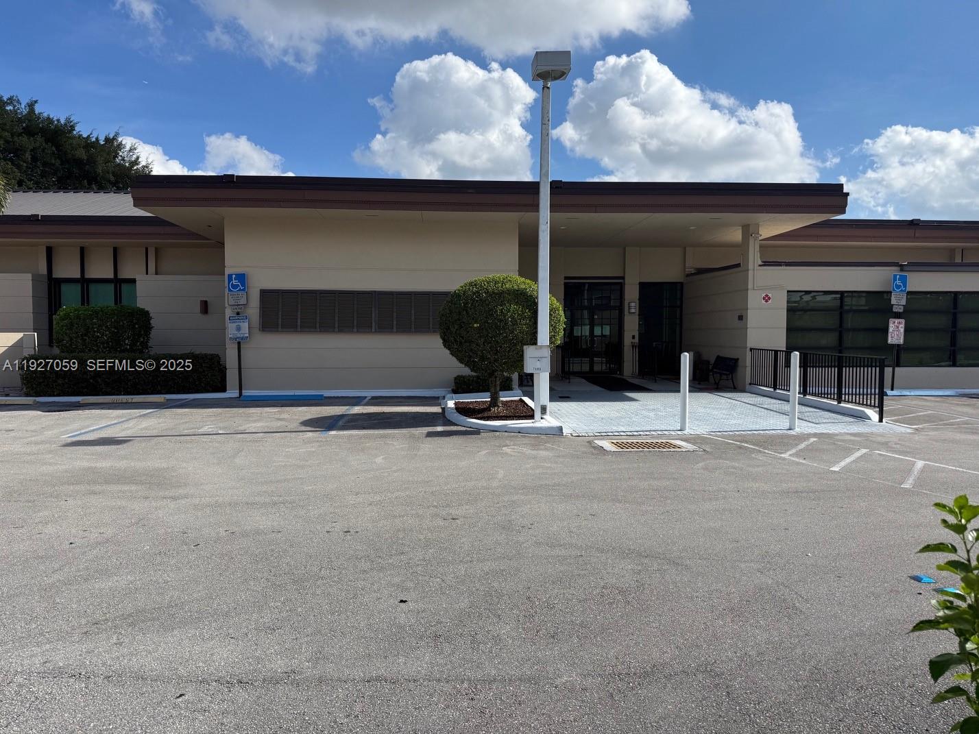 7605 NW 5th Ct #102 Margate, FL 33063