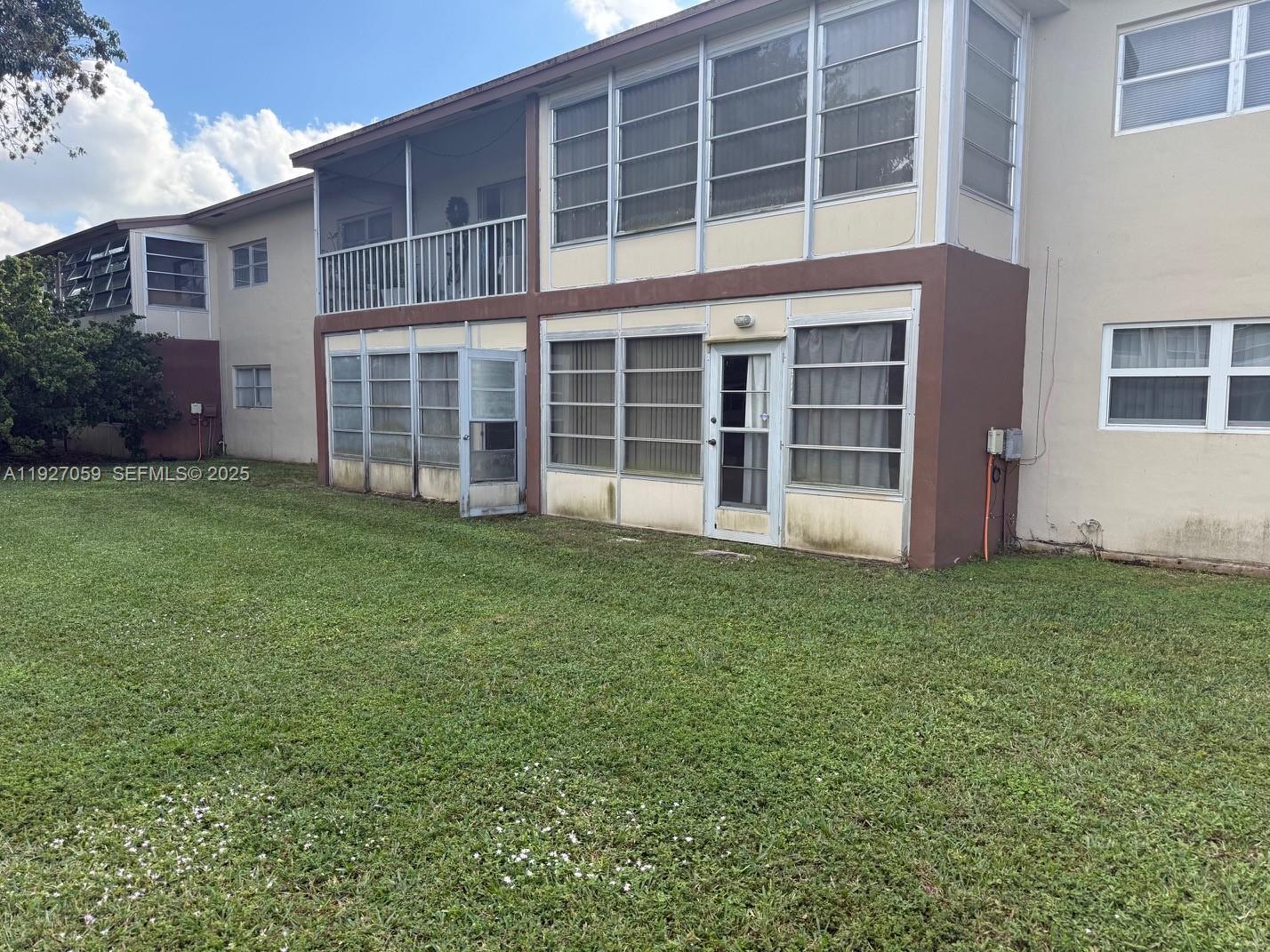 7605 NW 5th Ct #102 Margate, FL 33063