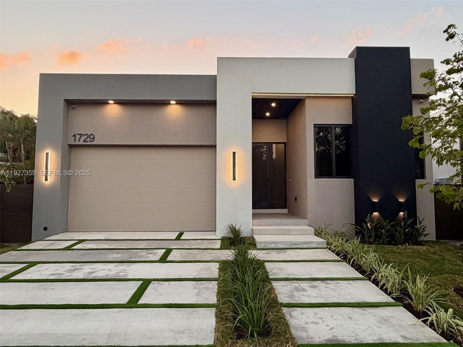 1729 NE 16th Ter Fort Lauderdale, FL 33305