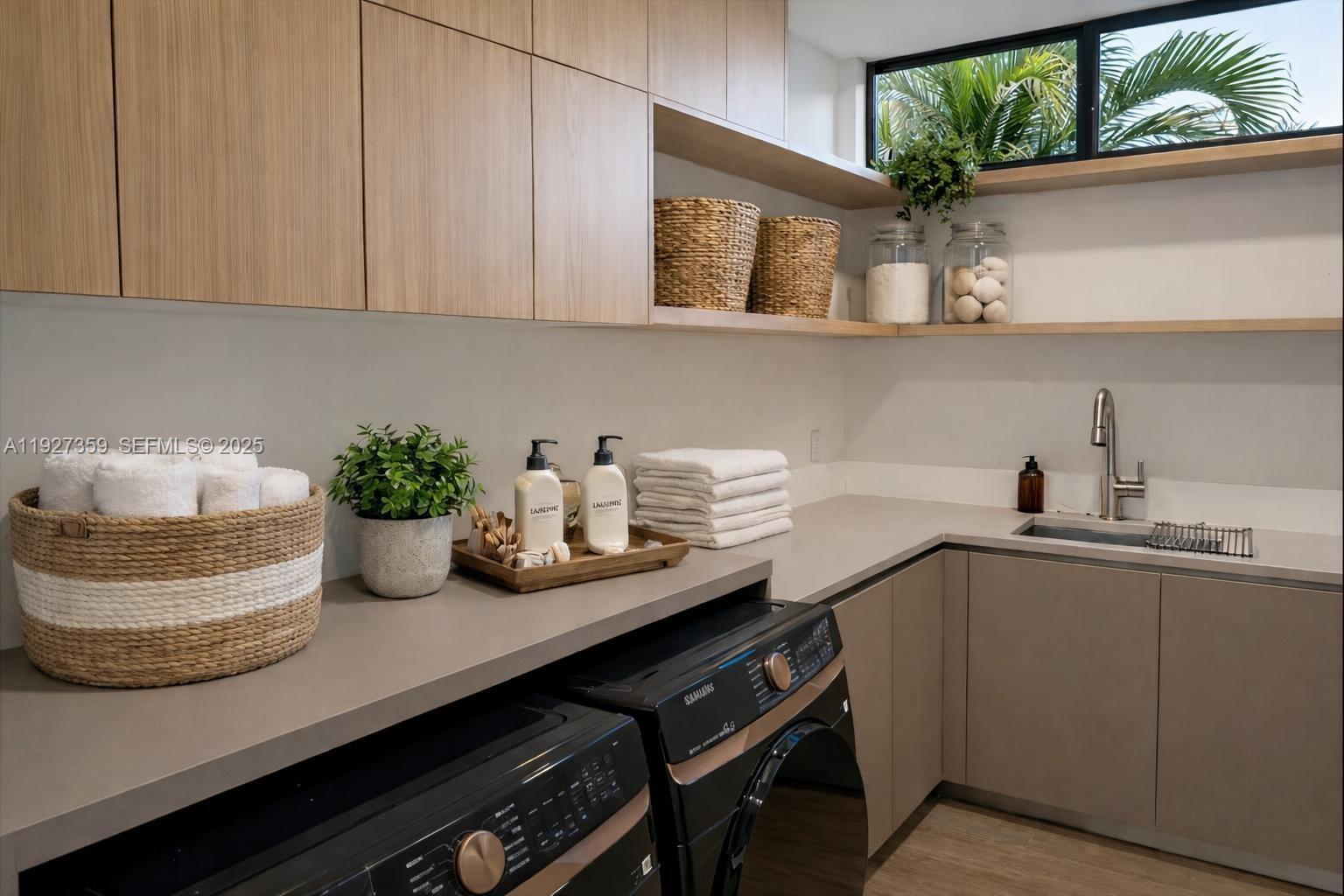 1729 NE 16th Ter Fort Lauderdale, FL 33305