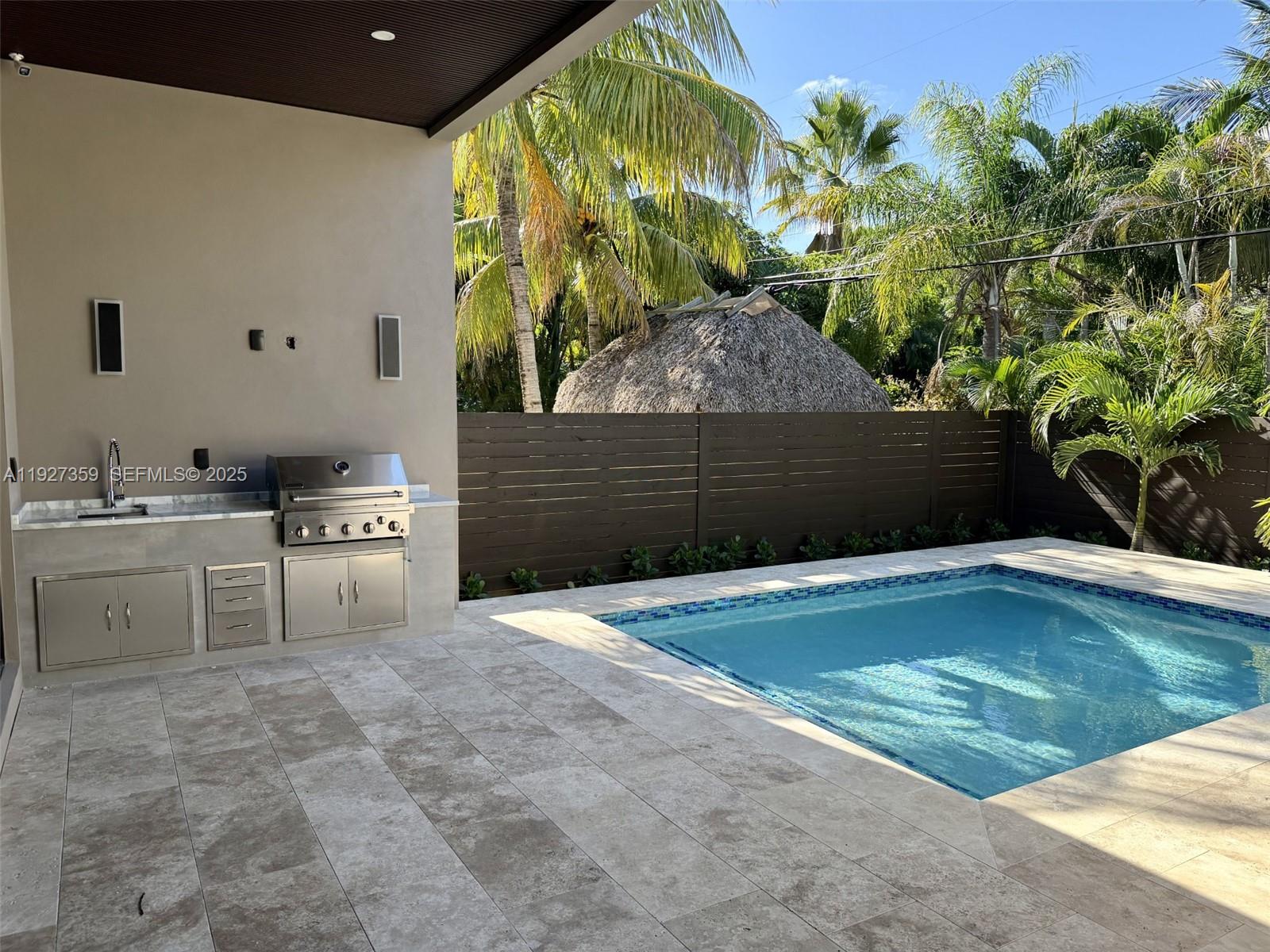 1729 NE 16th Ter Fort Lauderdale, FL 33305