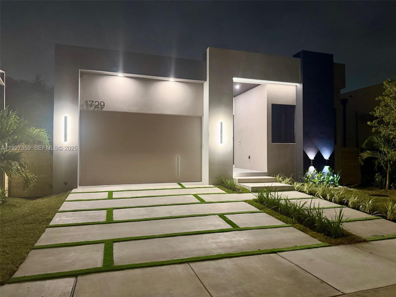 1729 NE 16th Ter Fort Lauderdale, FL 33305