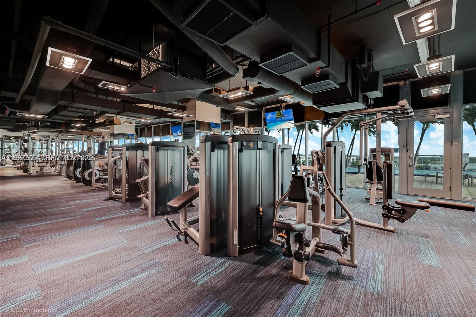 image Blue on the Bay15