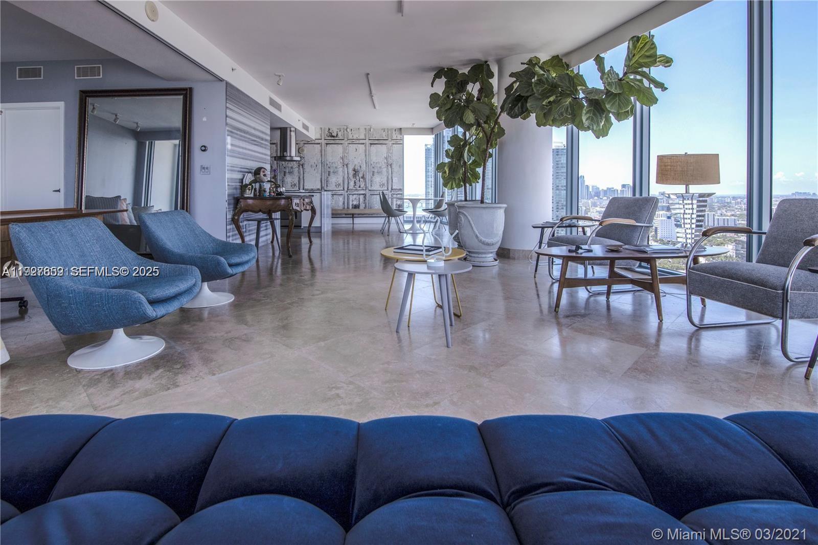 image Blue on the Bay1