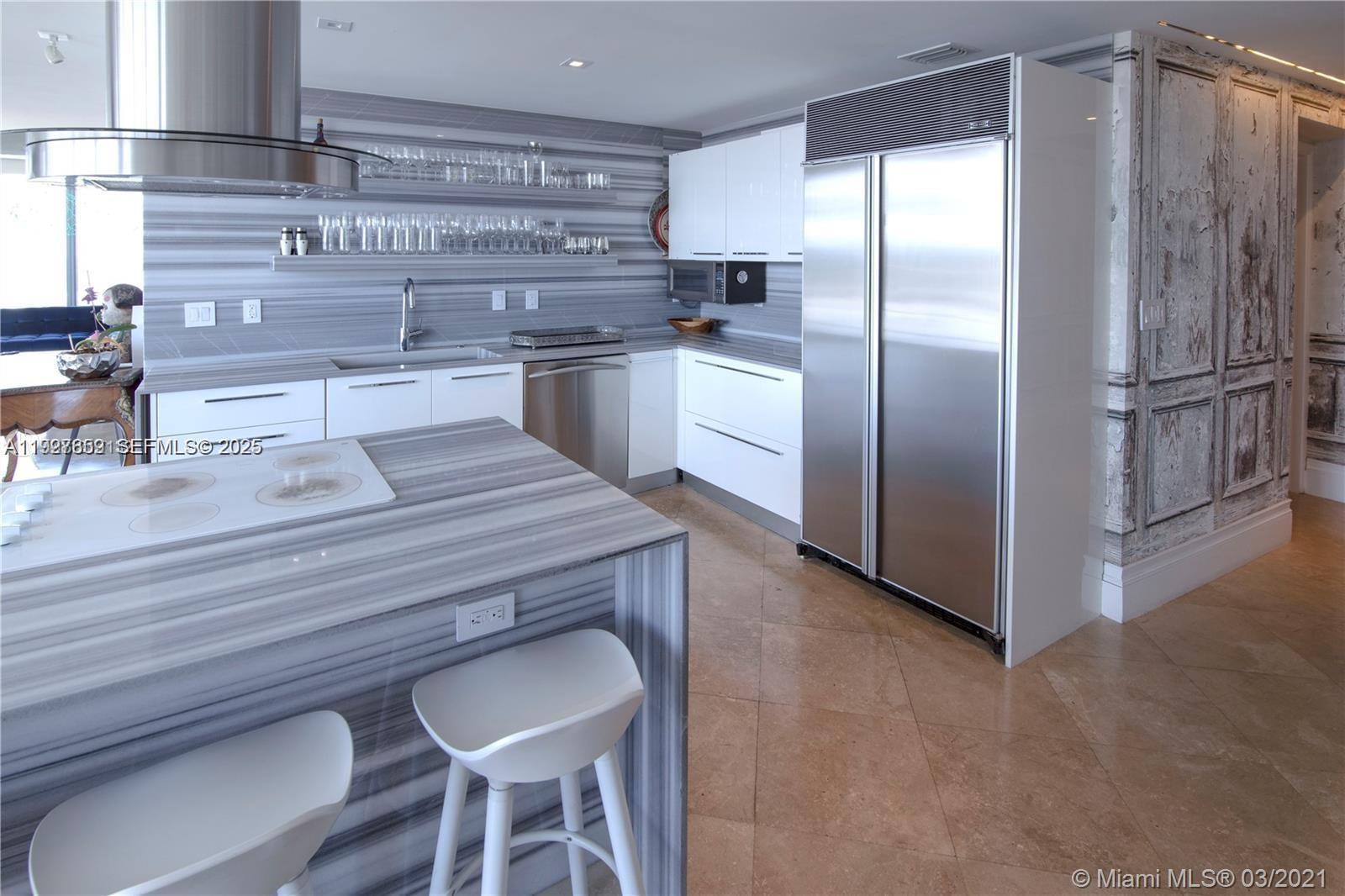 image Blue on the Bay3