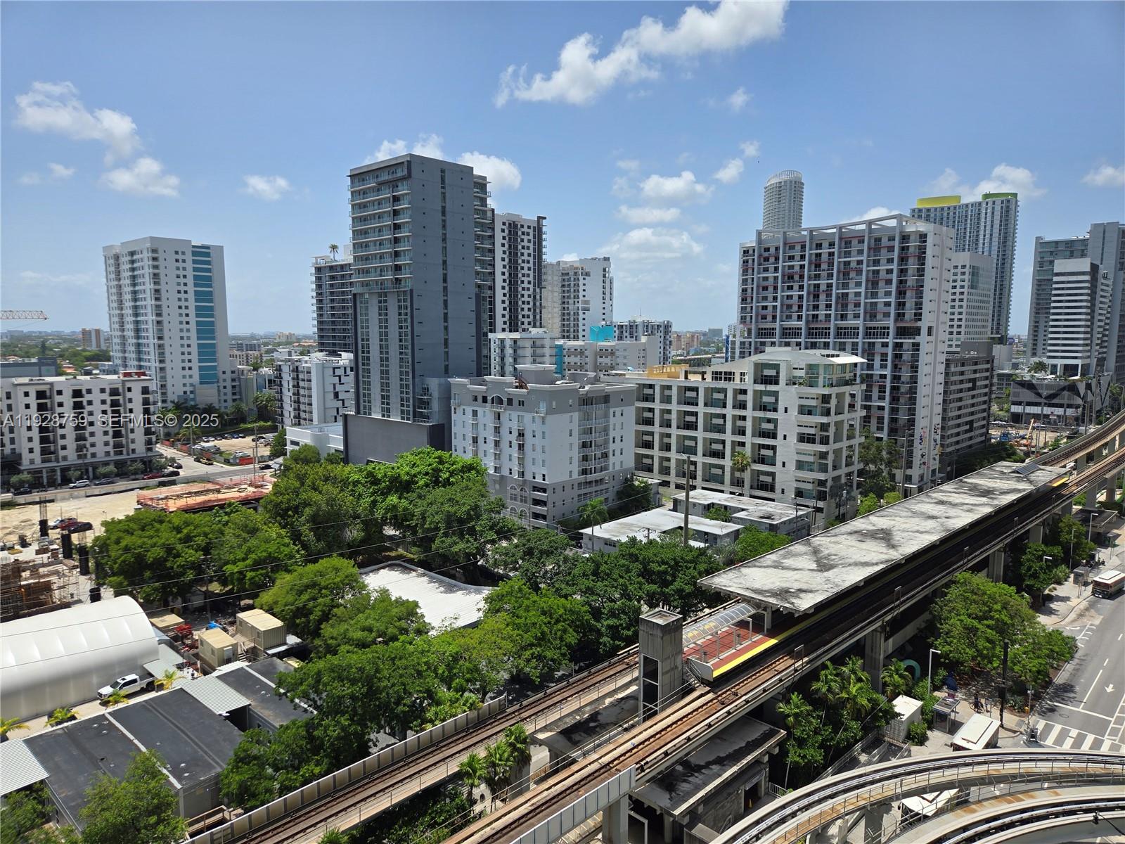 79 SW 12th St #1701-S Miami, FL 33130