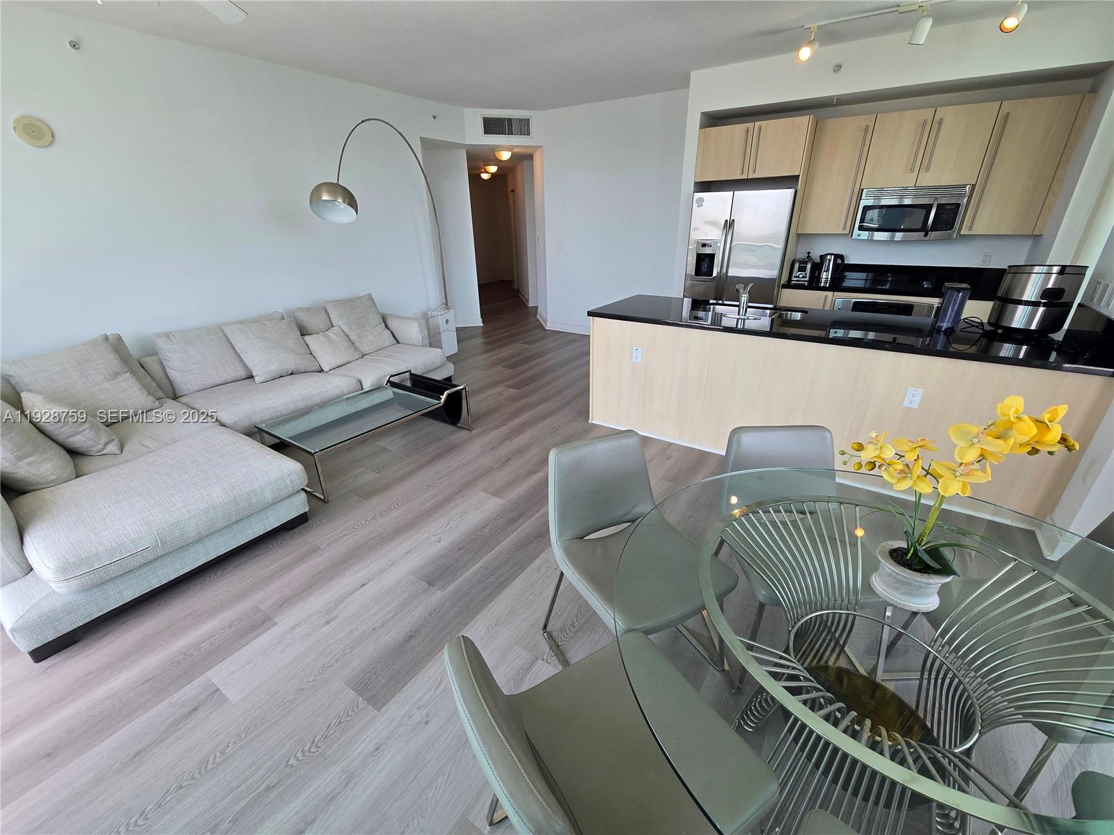 79 SW 12th St #1701-S Miami, FL 33130