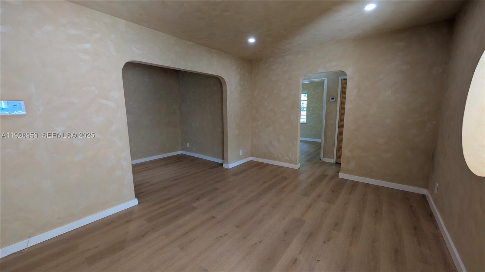 1431 NW 26th St Miami, FL 33142