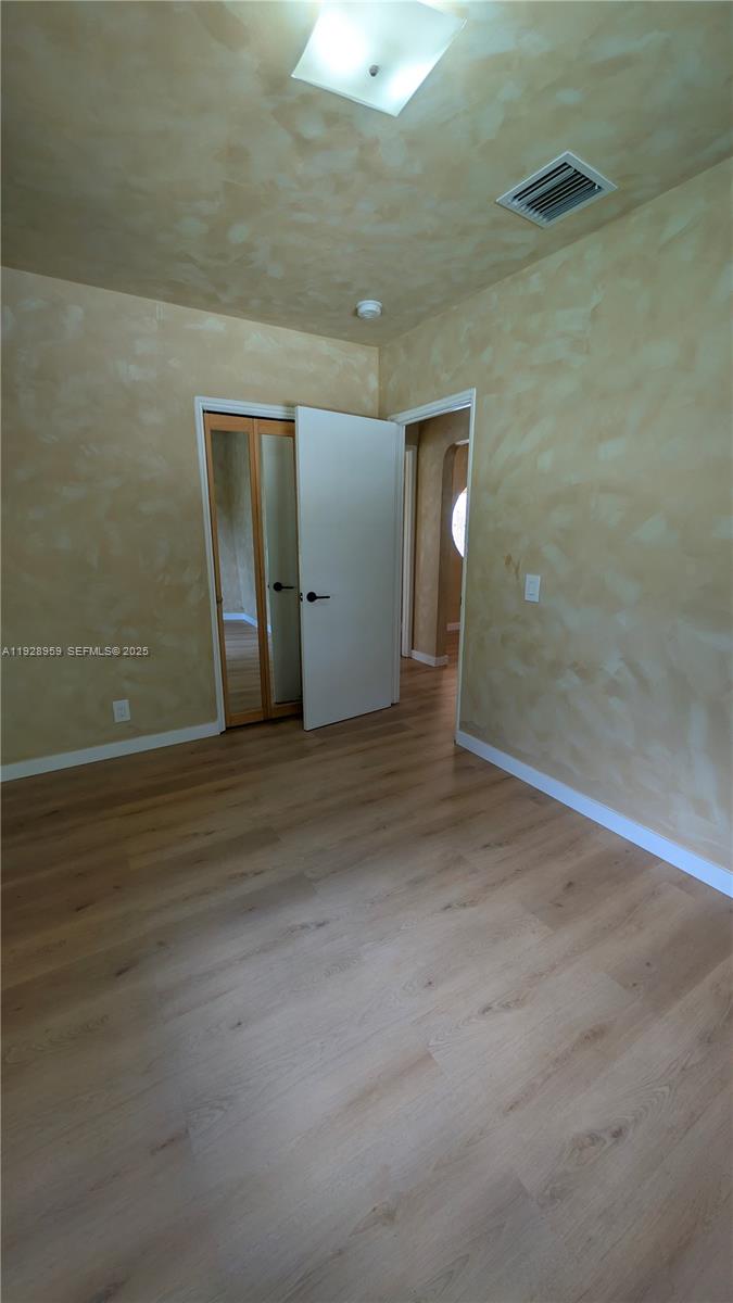 1431 NW 26th St Miami, FL 33142