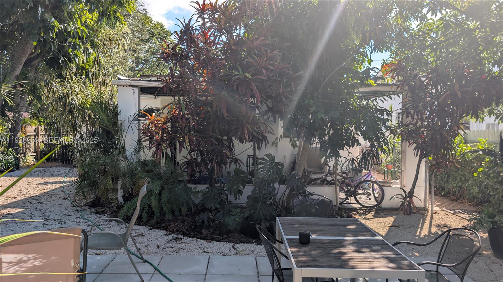 1431 NW 26th St Miami, FL 33142