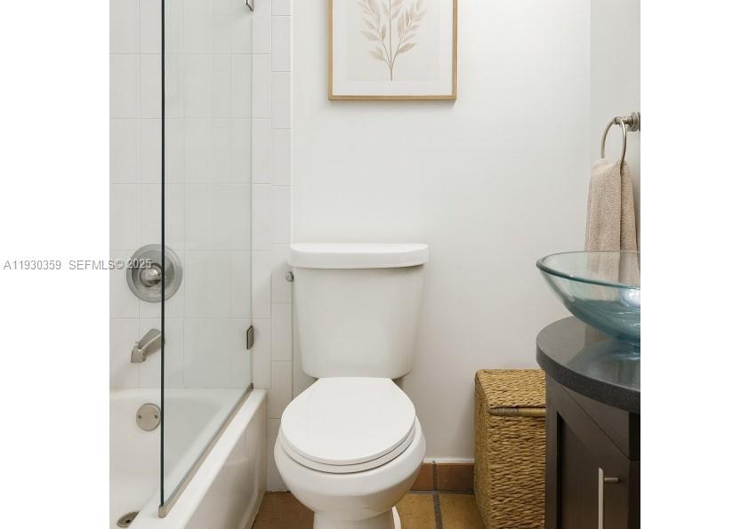 934 Michigan Ave #302 Miami Beach, FL 33139