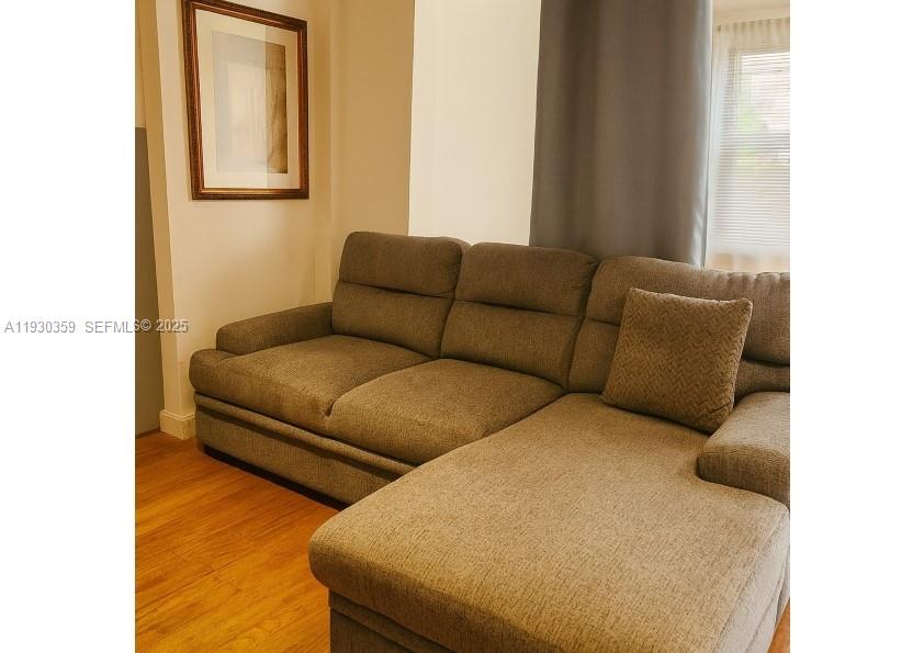 934 Michigan Ave #302 Miami Beach, FL 33139