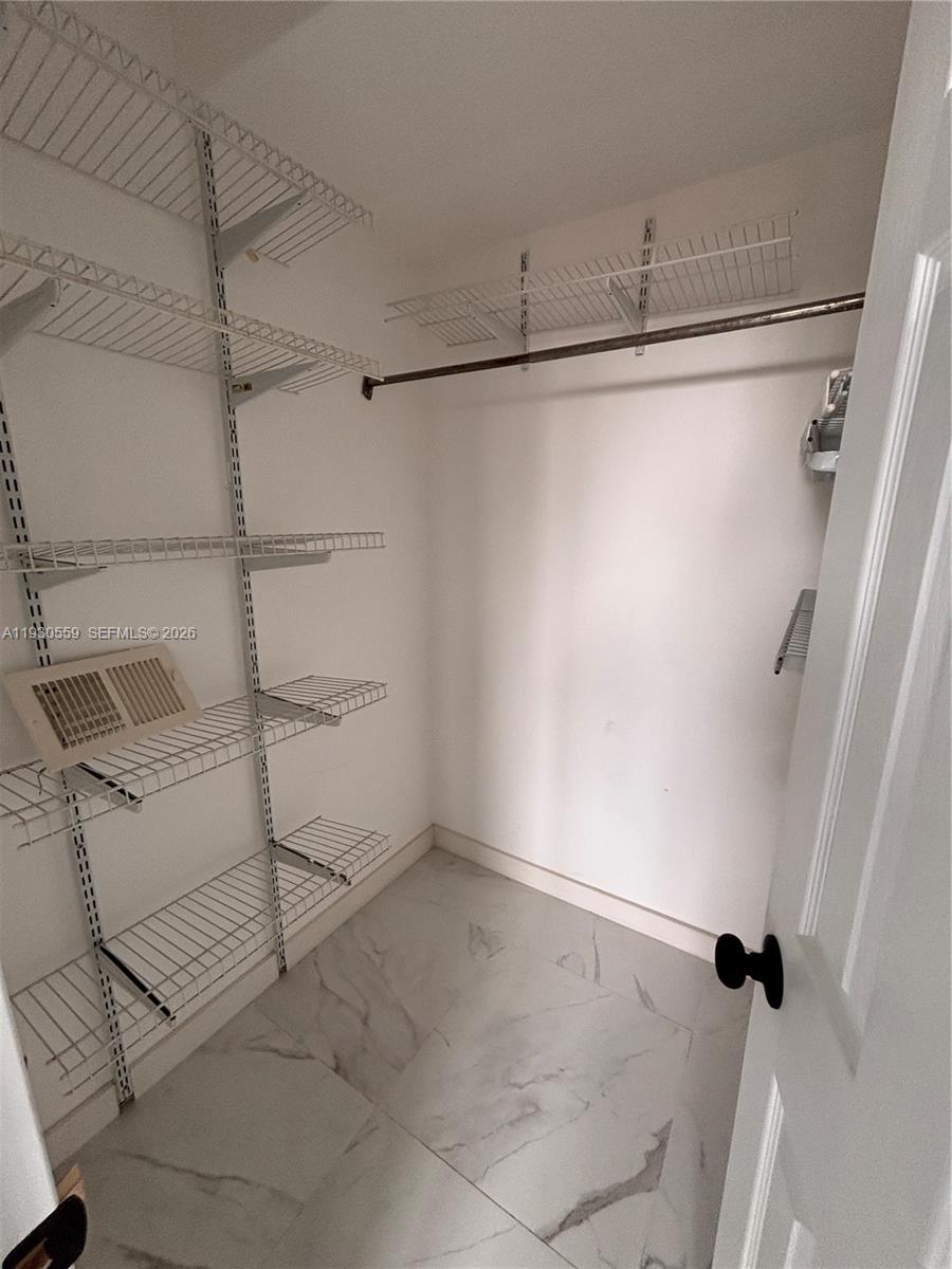 1027 Pennsylvania Ave #302 Miami Beach, FL 33139