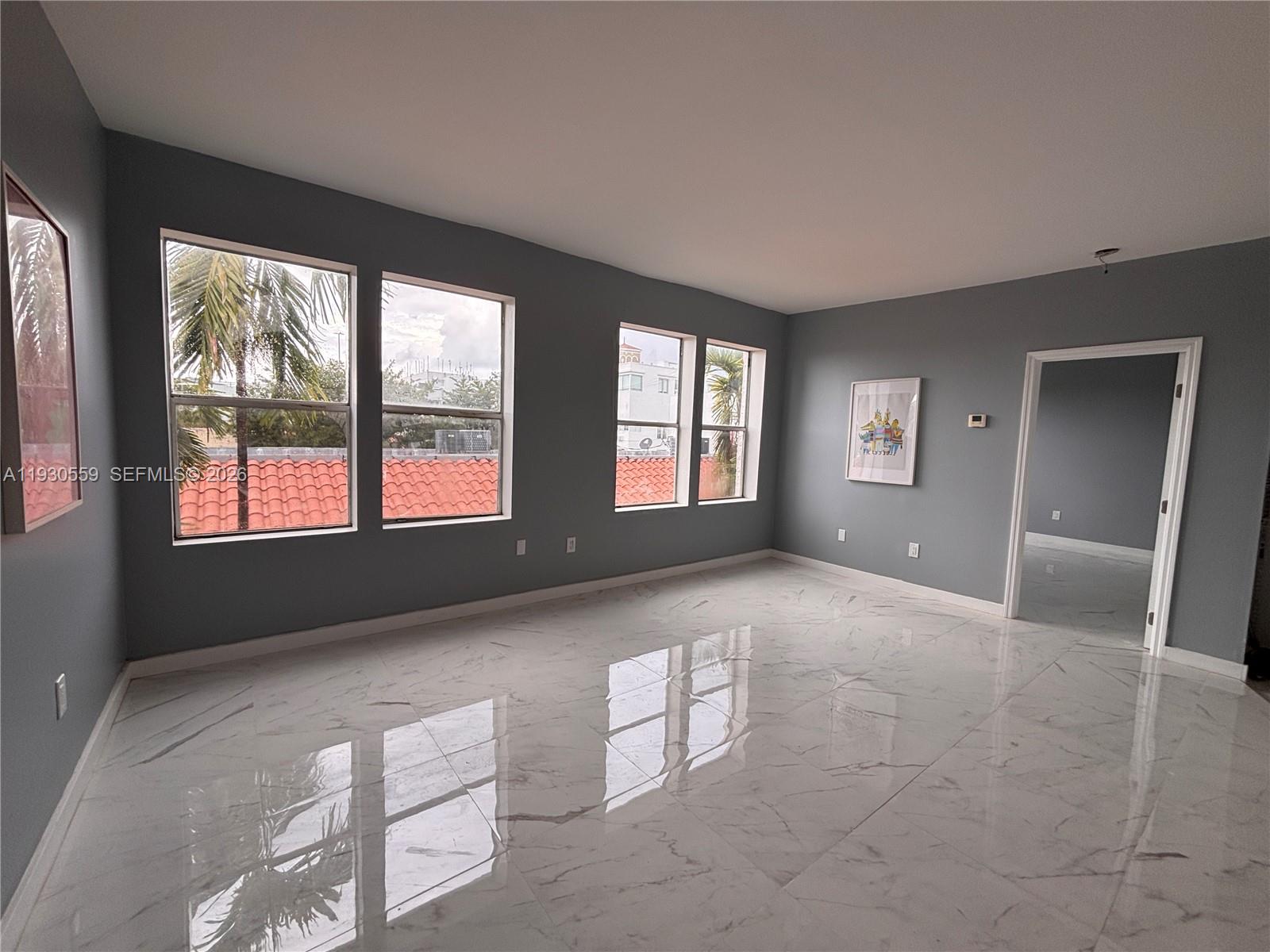 1027 Pennsylvania Ave #302 Miami Beach, FL 33139