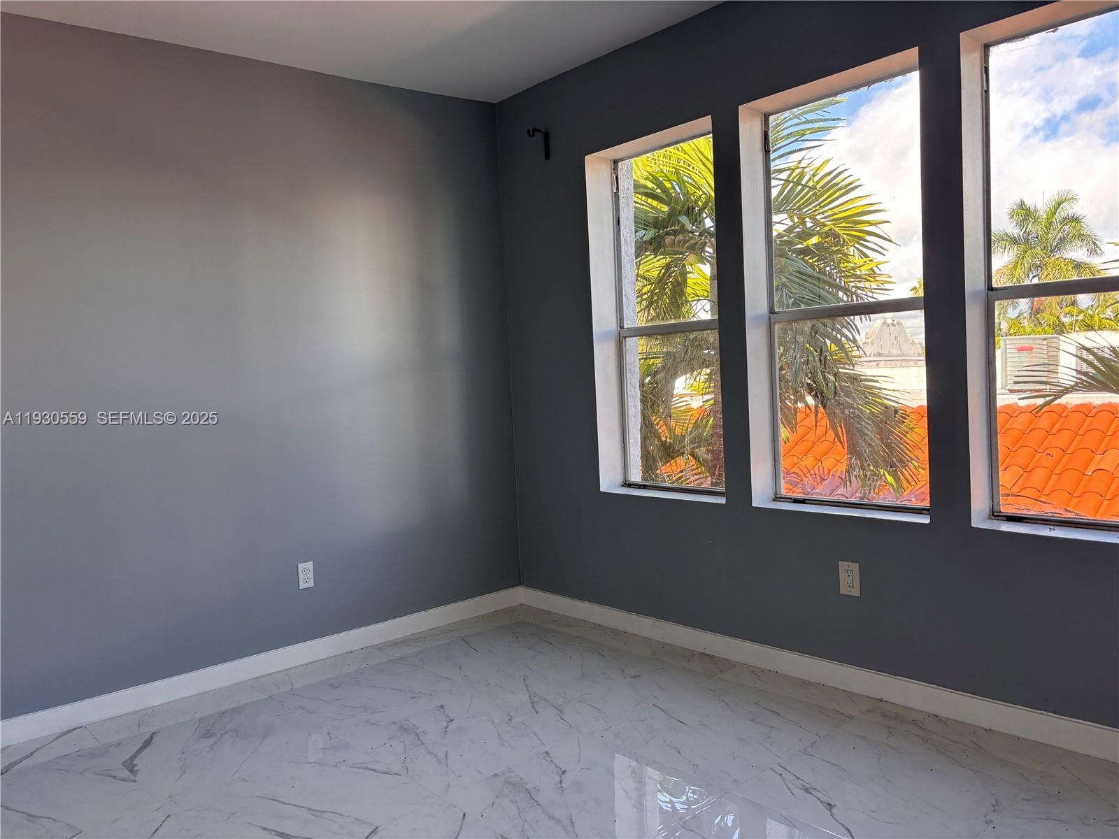 1027 Pennsylvania Ave #302 Miami Beach, FL 33139