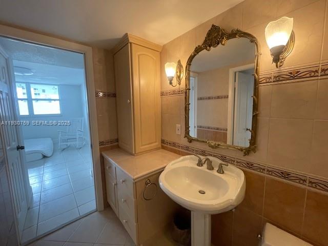 465 Ocean Dr #507 Miami Beach, FL 33139