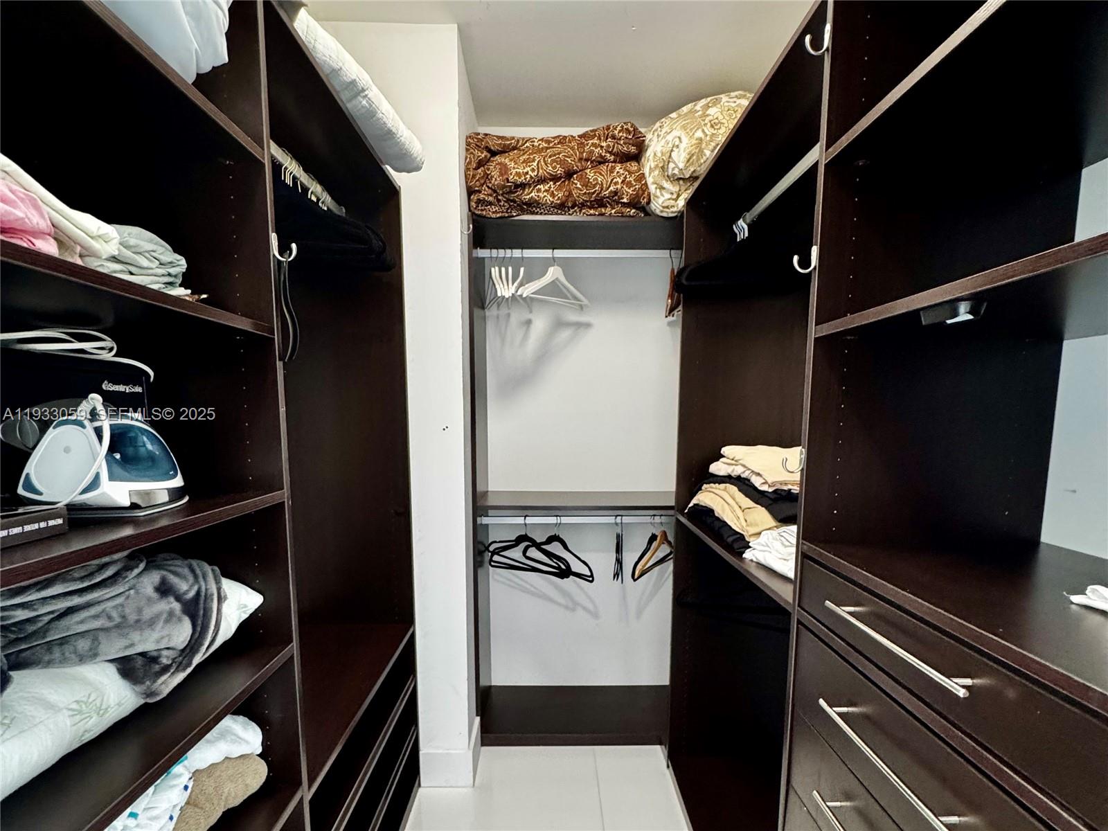 image Trump Royale36