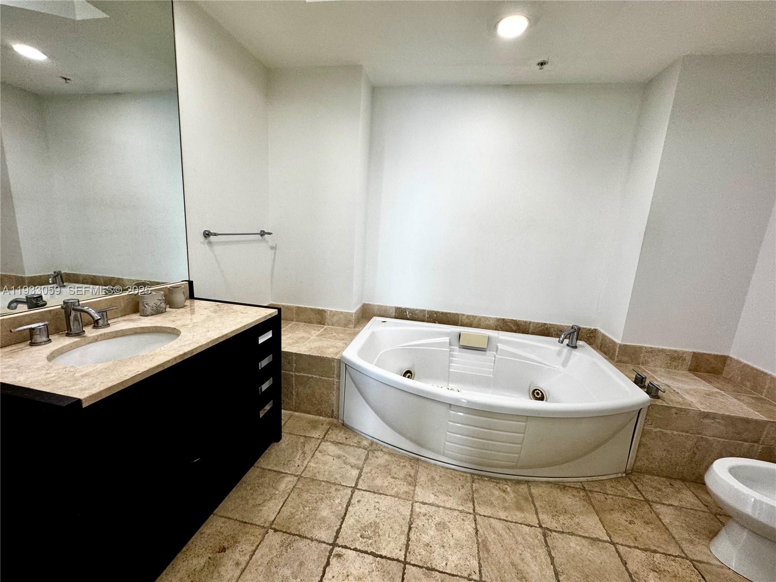 image Trump Royale40