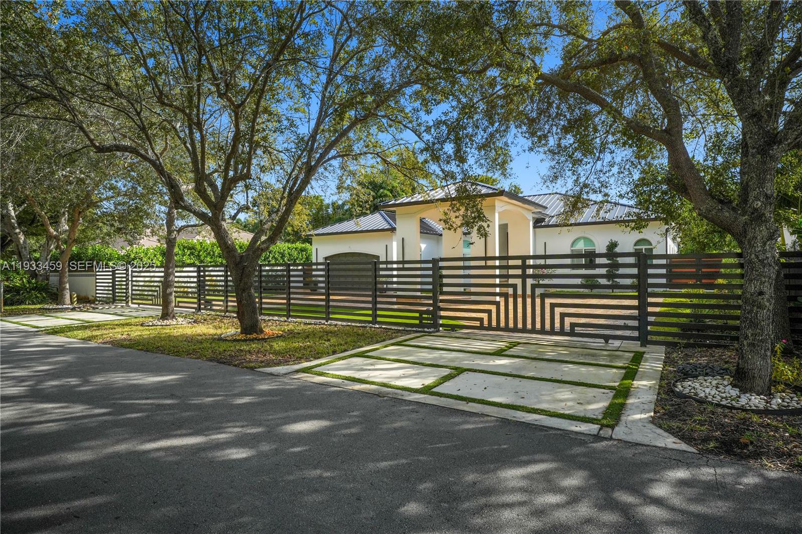 7780 SW 110th St Pinecrest, FL 33156