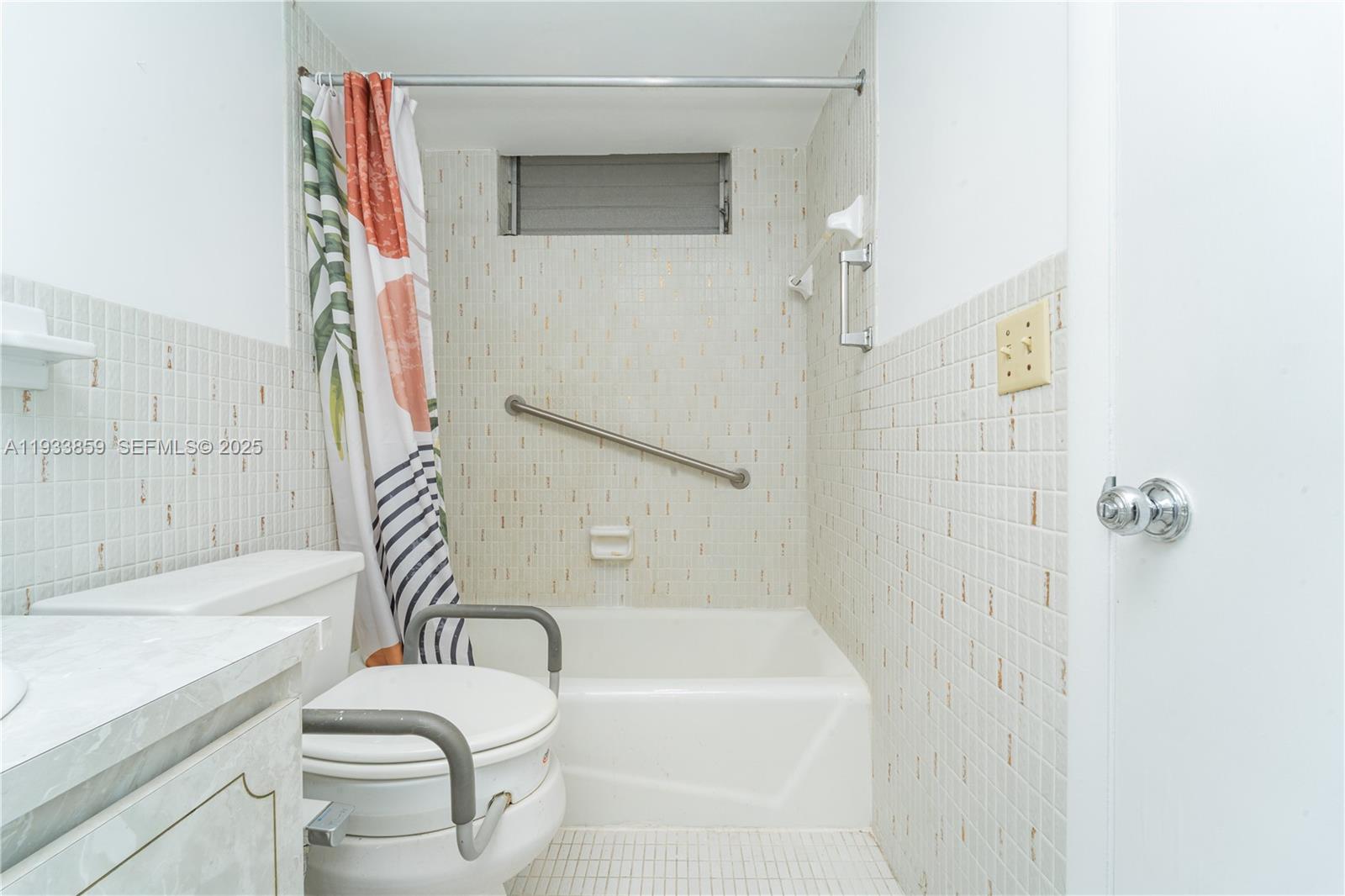 2855 Leonard Dr #H607 Aventura, FL 33160